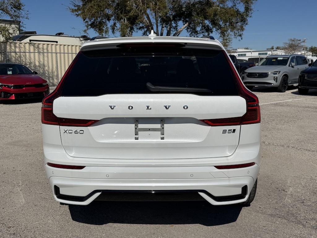 New 2026 Volvo XC60 B5 Plus SUV