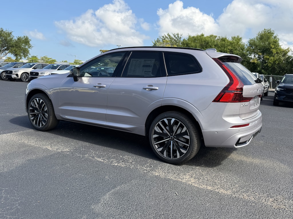 New 2026 Volvo XC60 B5 Ultra SUV