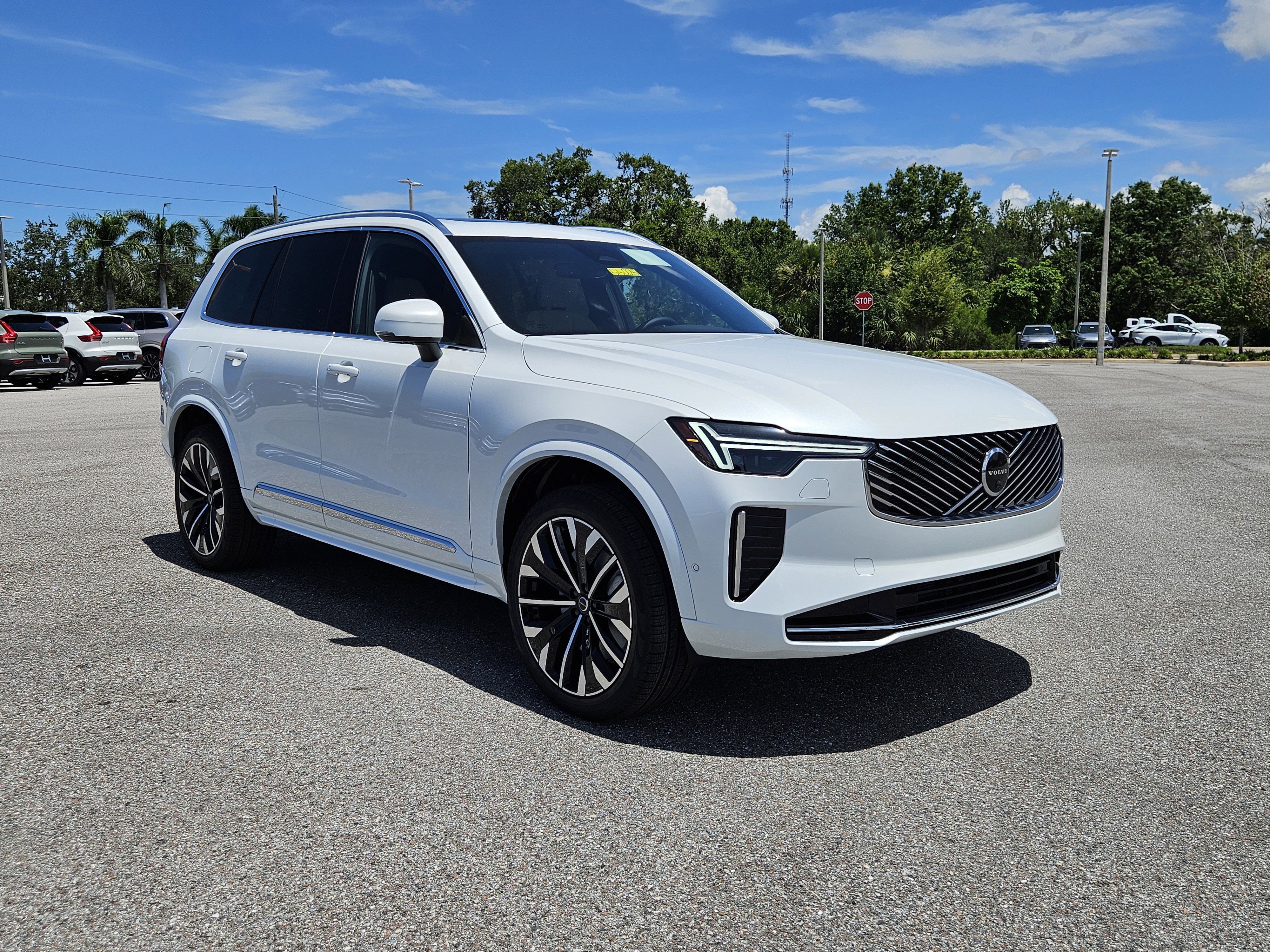 2026 Volvo XC90 B6 Plus 7-Seater AWD SUV