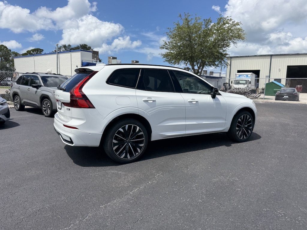 New 2026 Volvo XC60 B5 Ultra SUV