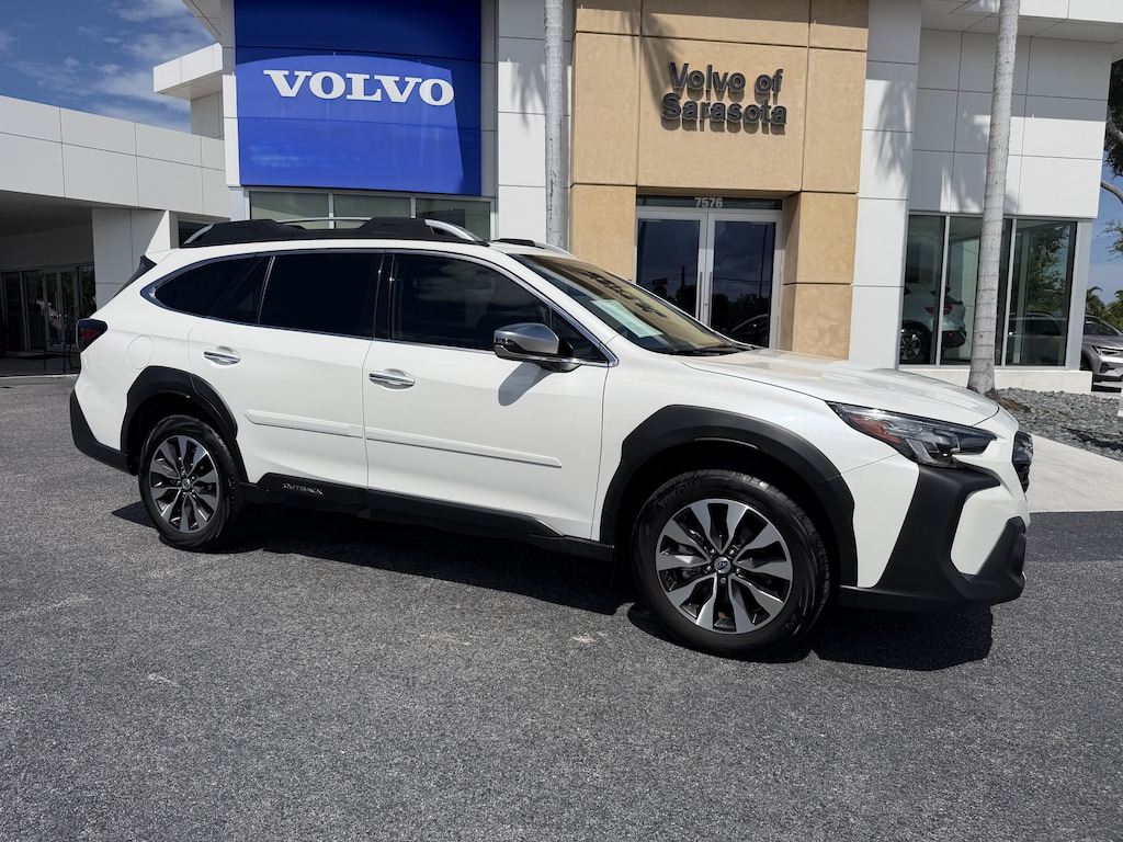 Used 2025 Subaru Outback Touring SUV