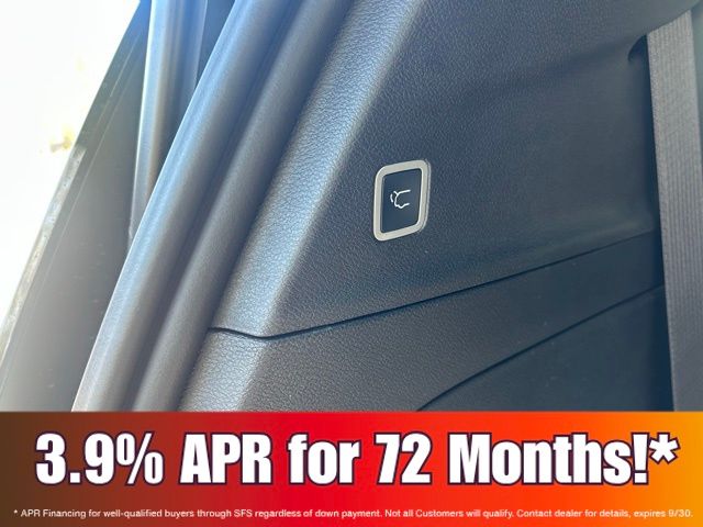 2026 Chrysler Pacifica Select - Photo 13