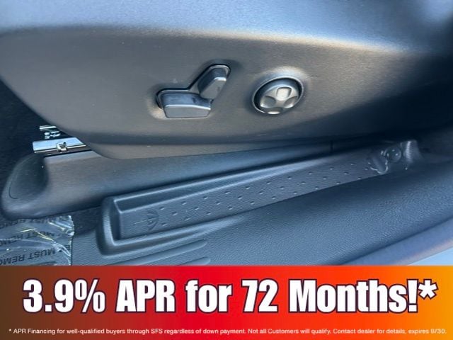 2026 Chrysler Pacifica Select - Photo 17