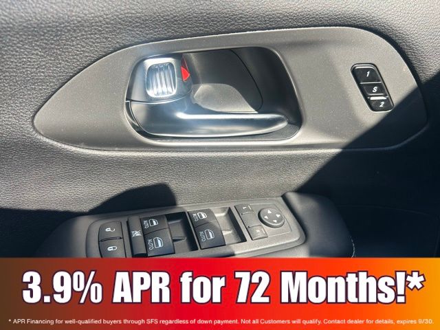 2026 Chrysler Pacifica Select - Photo 16