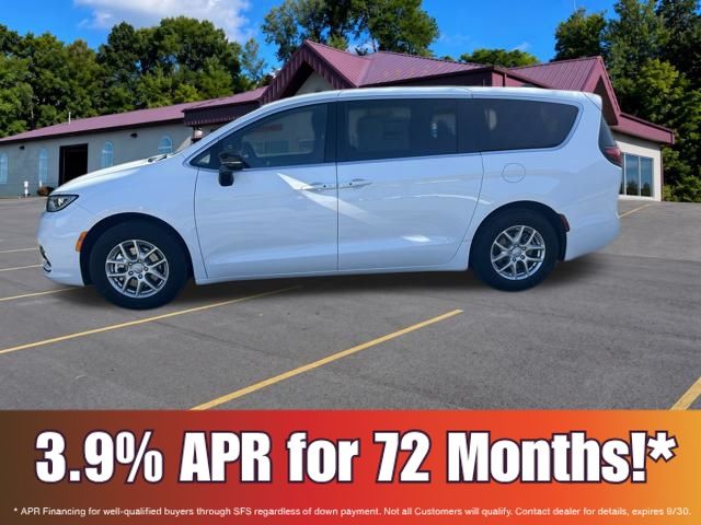 2026 Chrysler Pacifica Select - Photo 8