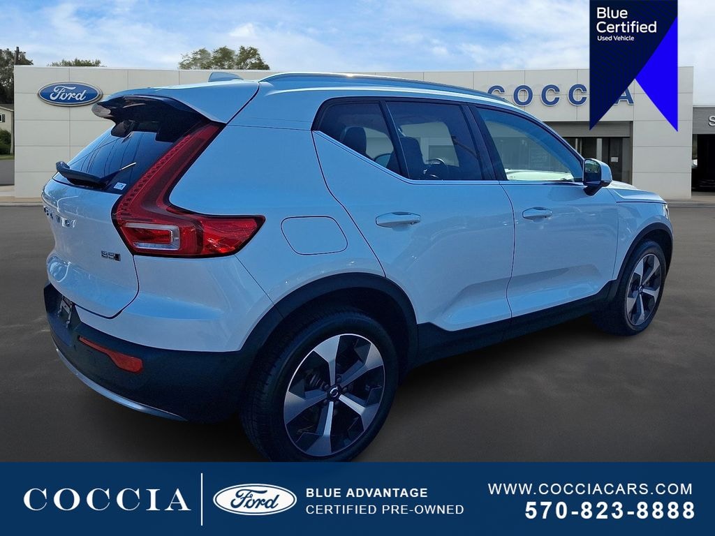 Certified 2023 Volvo XC40 B5 Plus Bright Theme SUV