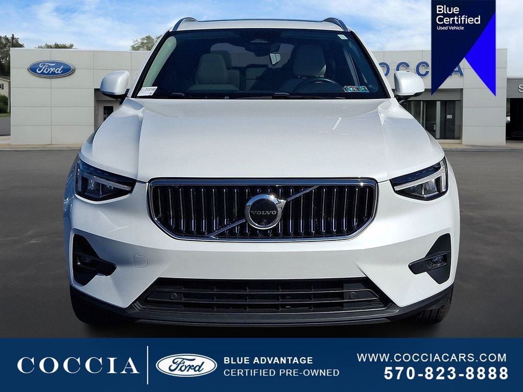 Certified 2023 Volvo XC40 B5 Plus Bright Theme SUV