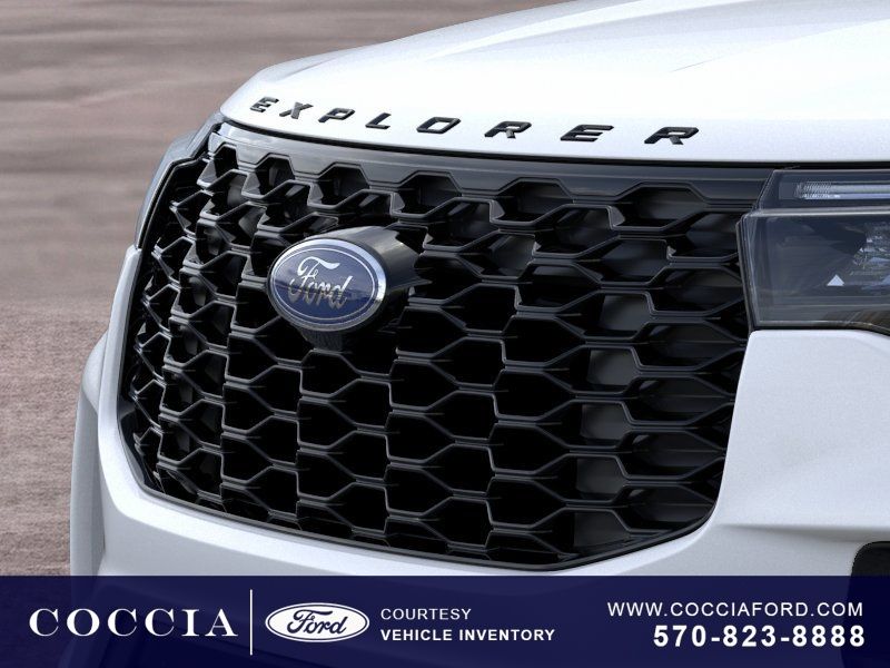 2026 Ford Explorer ST-Line - Photo 17