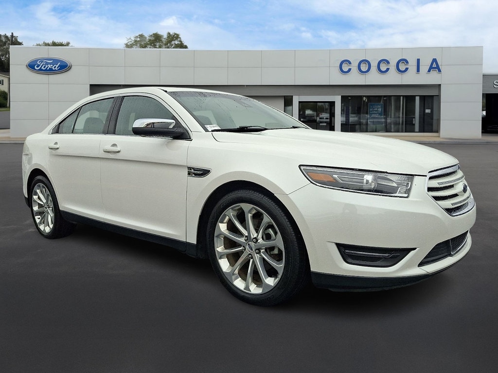 Certified 2018 Ford Taurus Limited Sedan