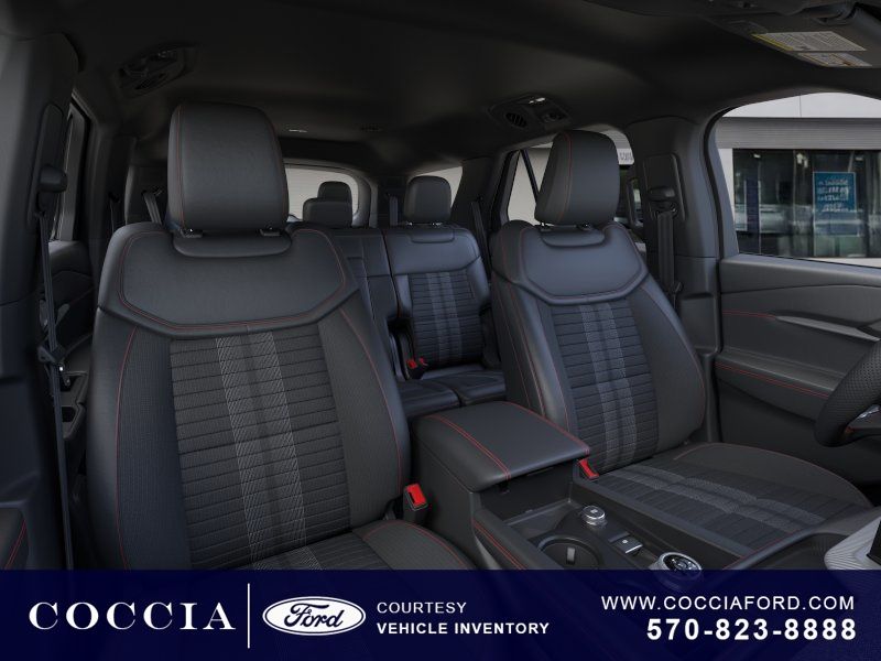 2026 Ford Explorer ST-Line - Photo 10