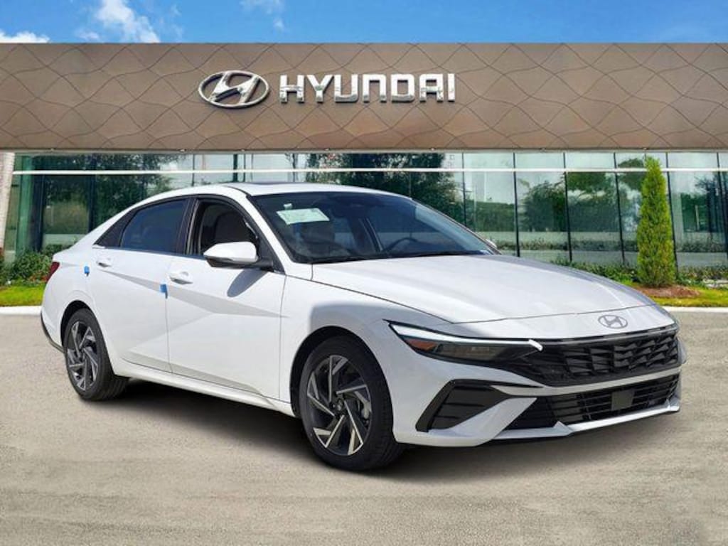 New 2026 Hyundai Elantra Limited Sedan
