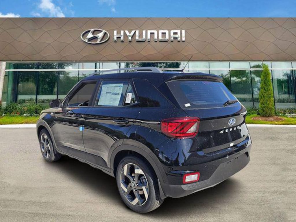 New 2026 Hyundai Venue SEL SUV