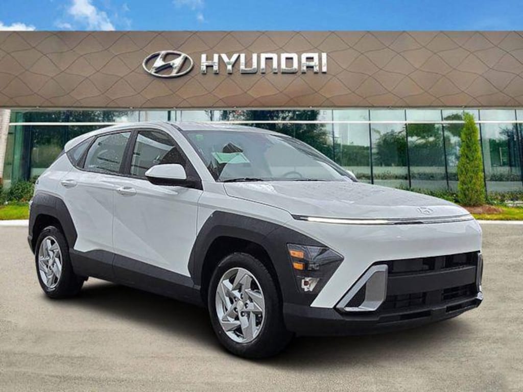 New 2027 Hyundai Kona SE FWD SUV