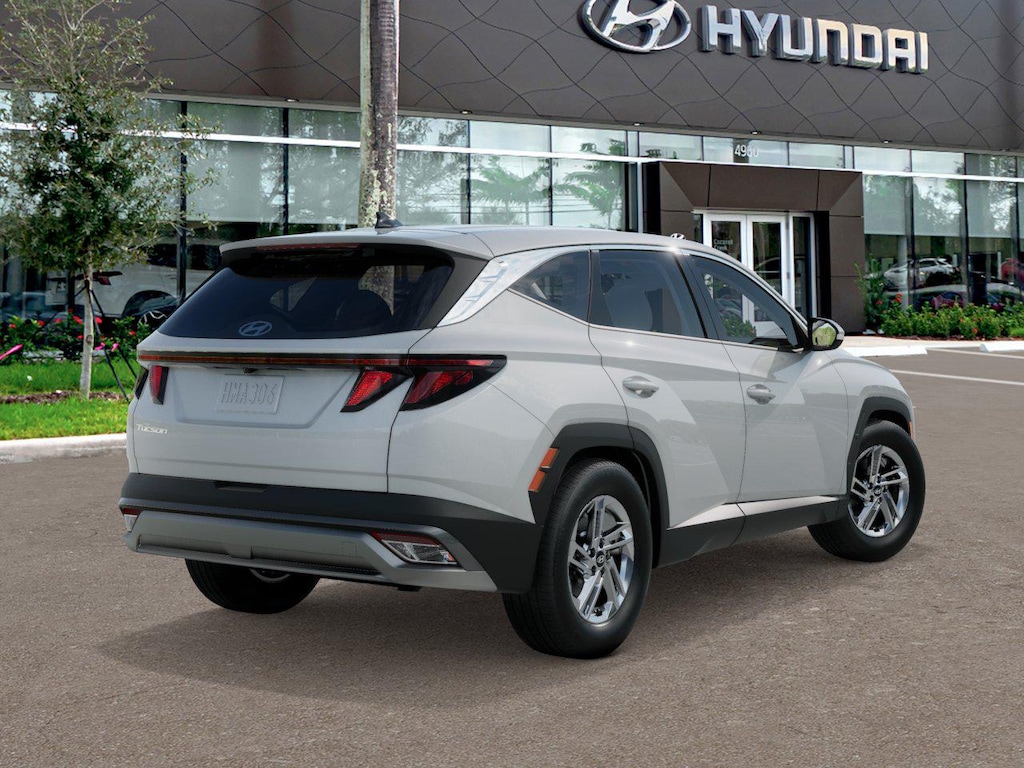 New 2026 Hyundai Tucson SE FWD SUV