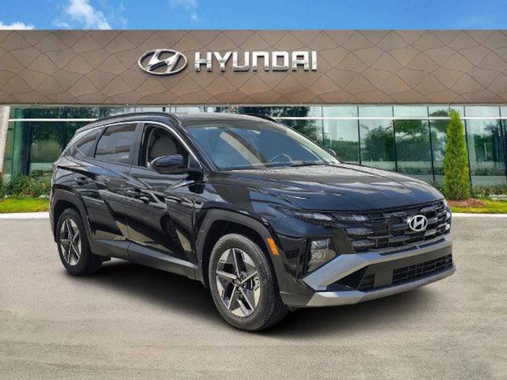 New 2026 Hyundai Tucson SEL Premium FWD SUV