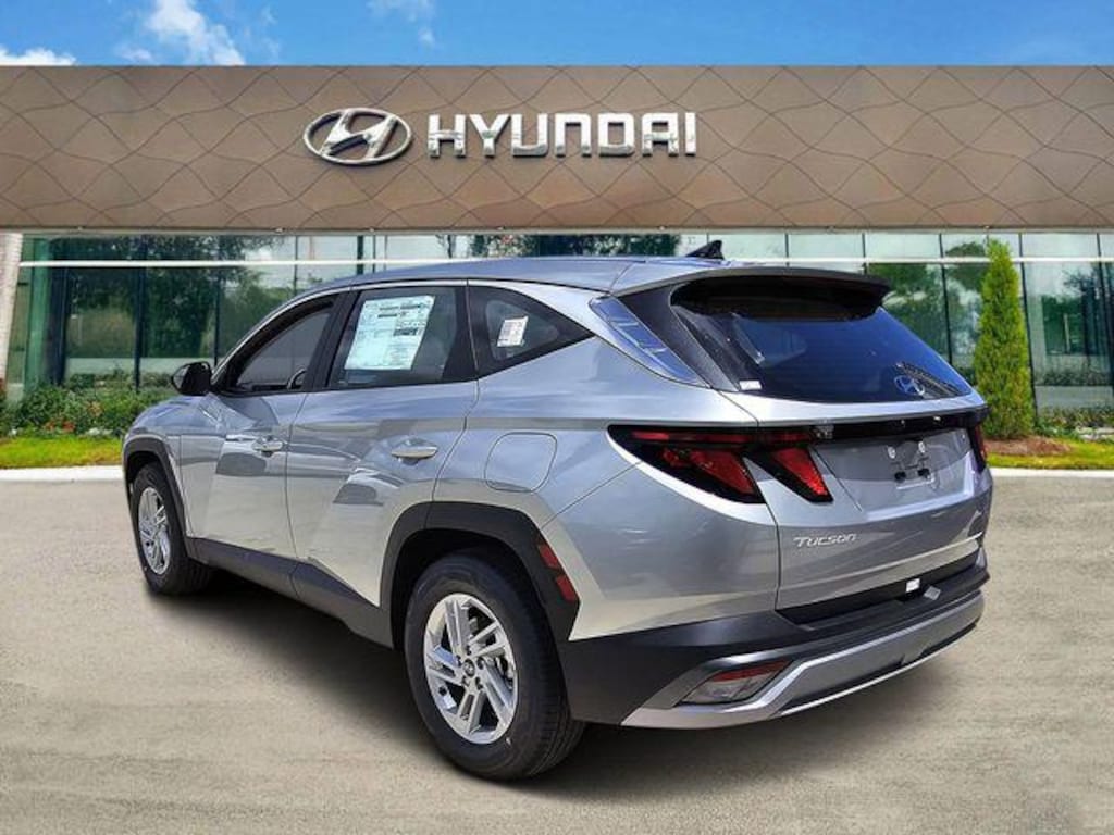 New 2026 Hyundai Tucson SE FWD SUV