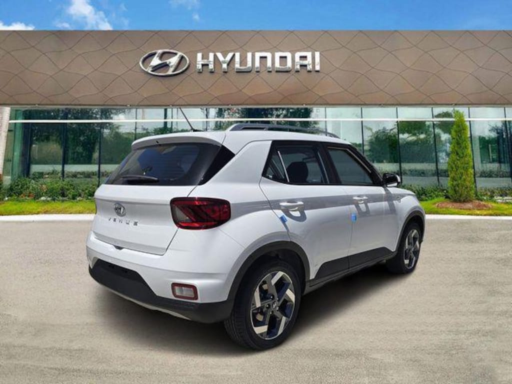 New 2026 Hyundai Venue SEL SUV