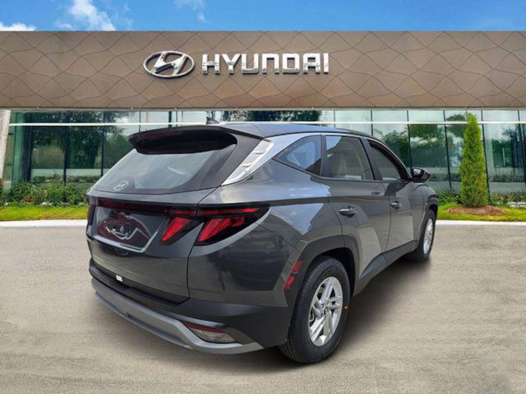 New 2026 Hyundai Tucson SE FWD SUV