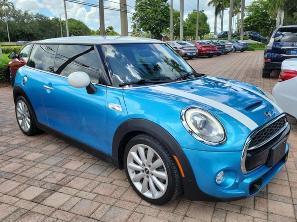 Used 2018 MINI Hardtop 2 Door Cooper S Hatchback