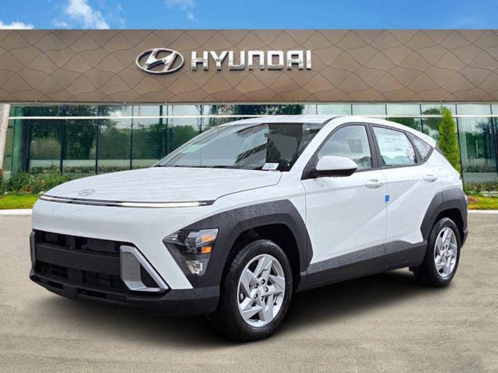 New 2027 Hyundai Kona SE FWD SUV