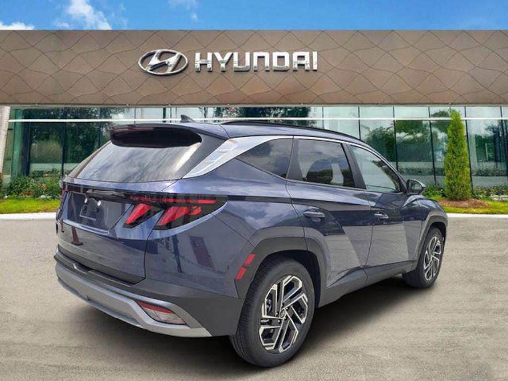 New 2026 Hyundai Tucson SEL Plus FWD SUV