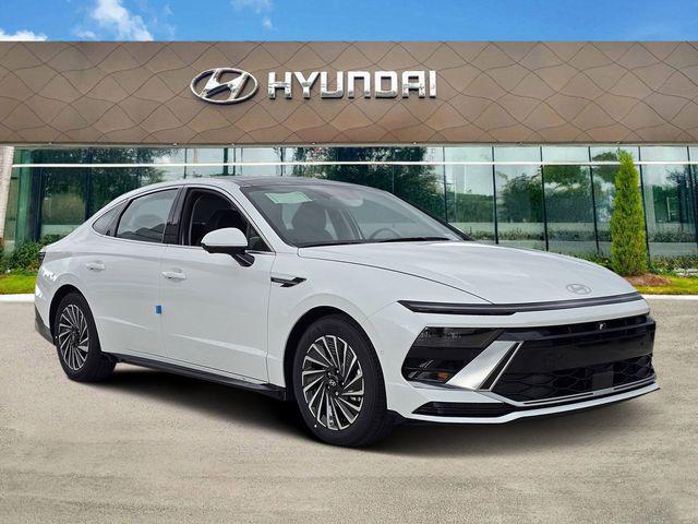 2026 Hyundai Sonata Hybrid Limited Sedan