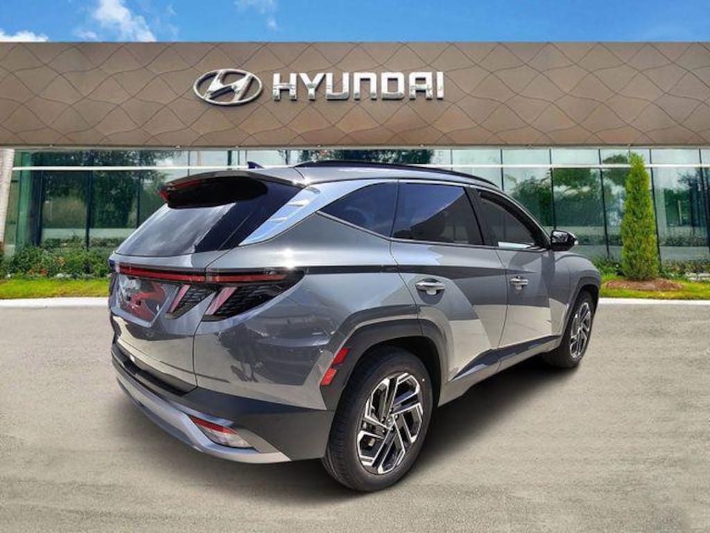 New 2026 Hyundai Tucson SEL Plus FWD SUV