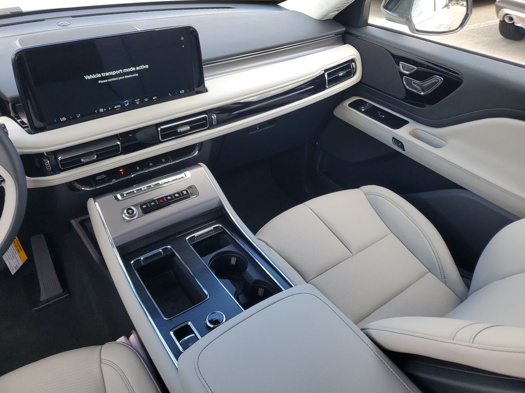 2026 Lincoln Aviator Premiere - Photo 18