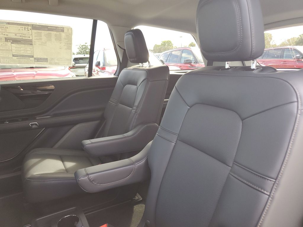 2025 Lincoln Aviator Premiere - Photo 12