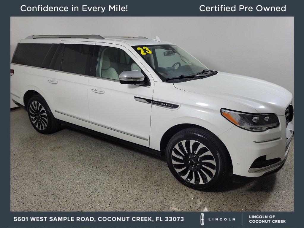 2023 Lincoln Navigator L