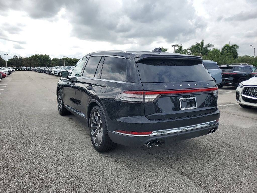 2025 Lincoln Aviator Premiere - Photo 3
