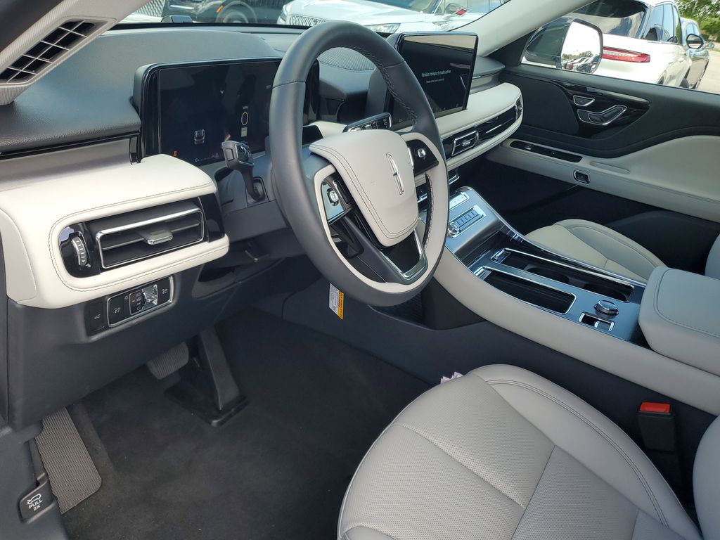 2026 Lincoln Aviator Premiere - Photo 21
