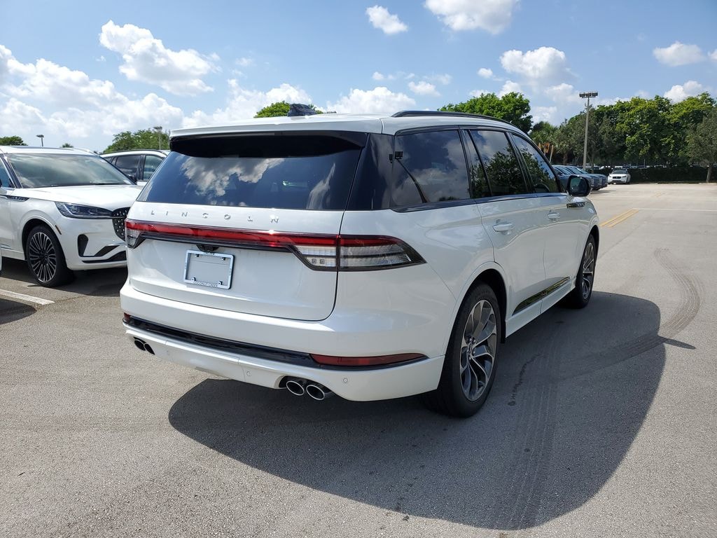 New 2026 Lincoln Aviator Premiere SUV