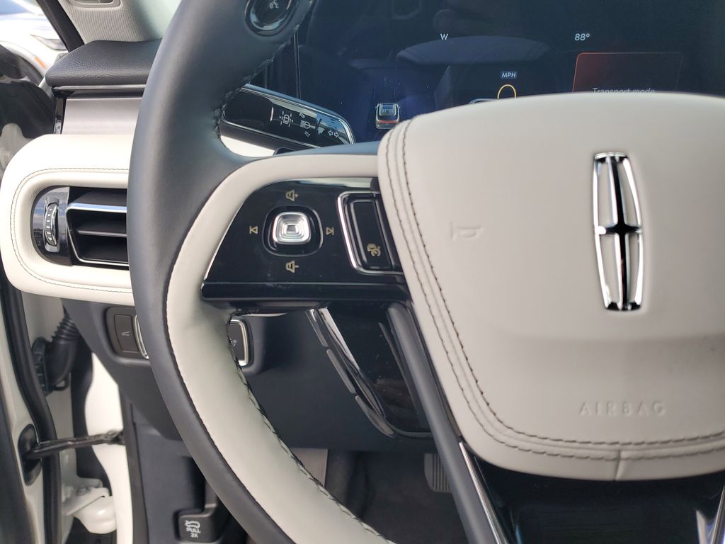 2026 Lincoln Aviator Premiere - Photo 25