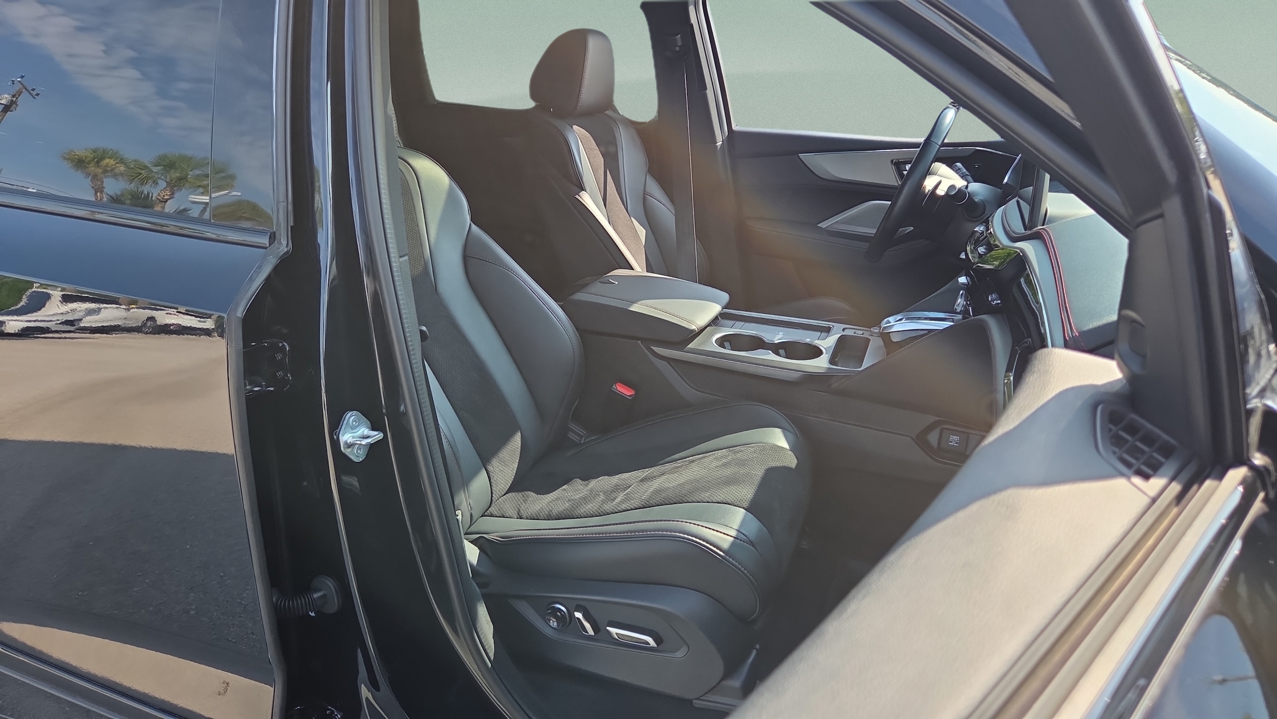 2026 Acura MDX A-Spec Package - Photo 18