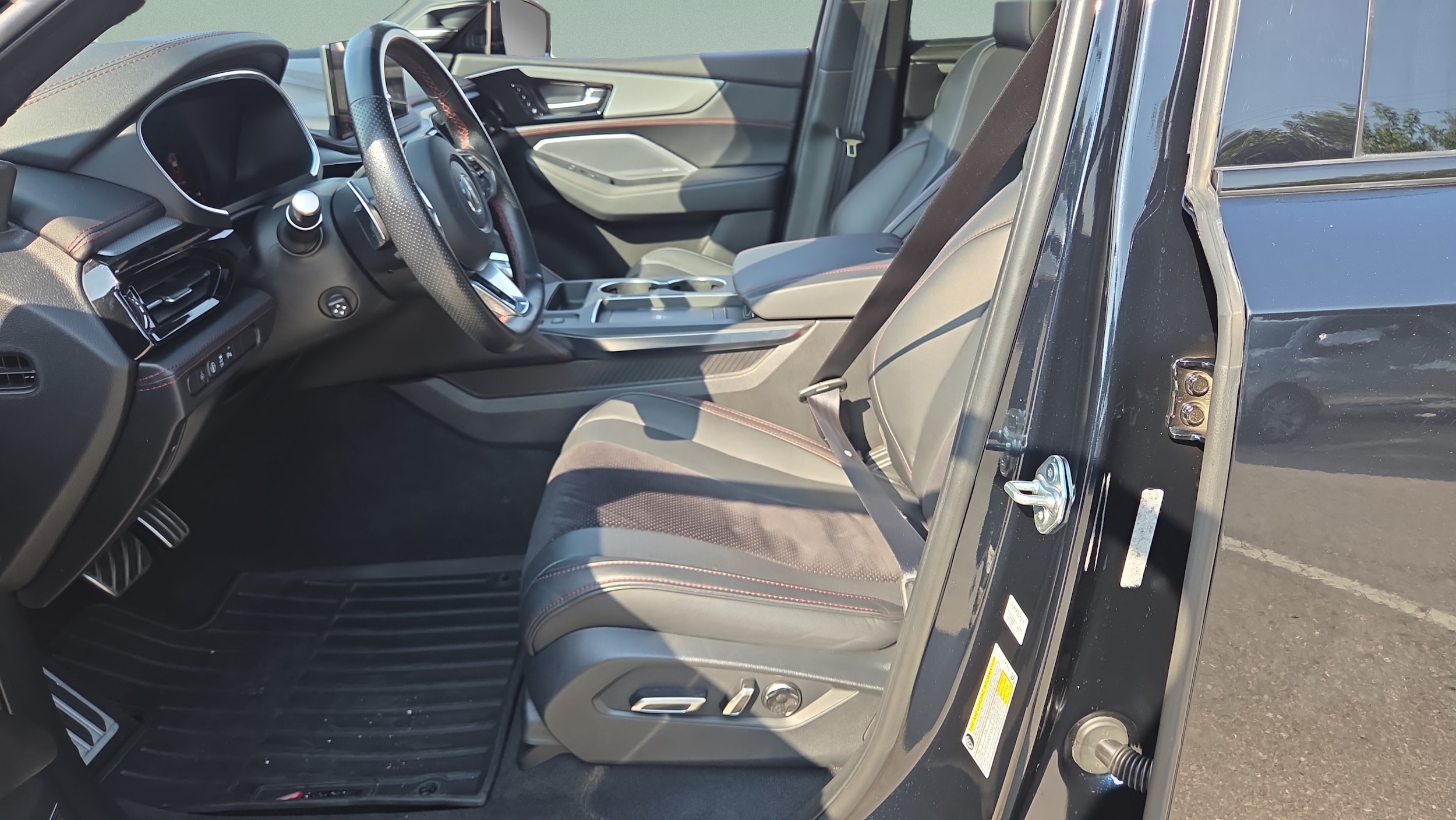 2026 Acura MDX A-Spec Package - Photo 10