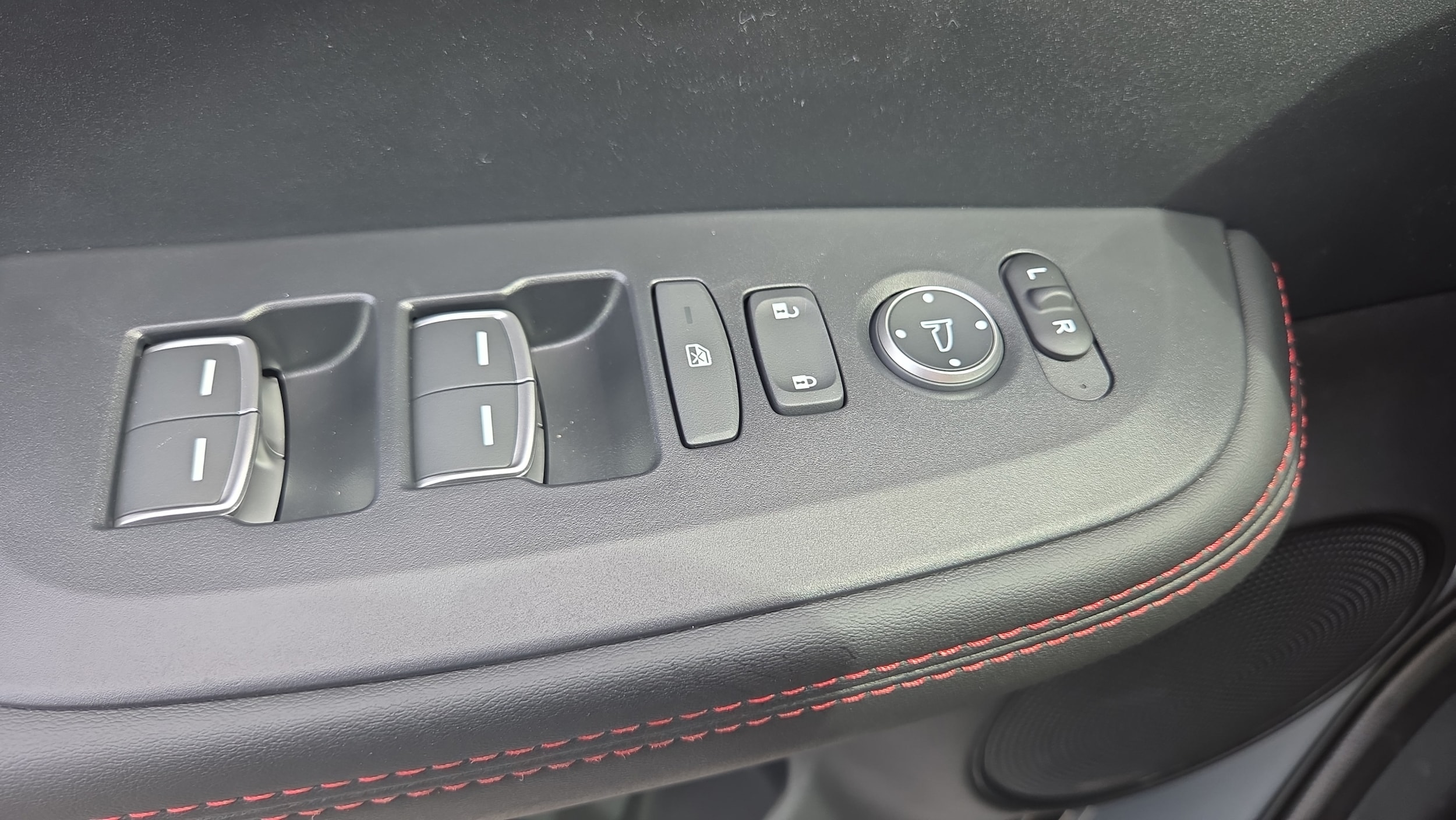 2026 Acura ADX A-Spec Package - Photo 32