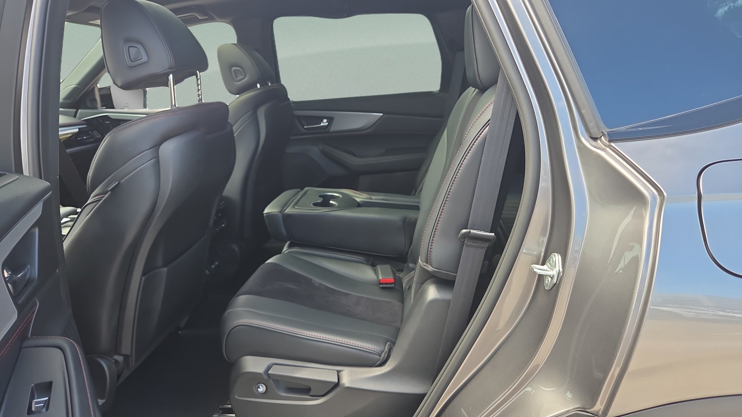 2022 Acura MDX A-Spec Package - Photo 12
