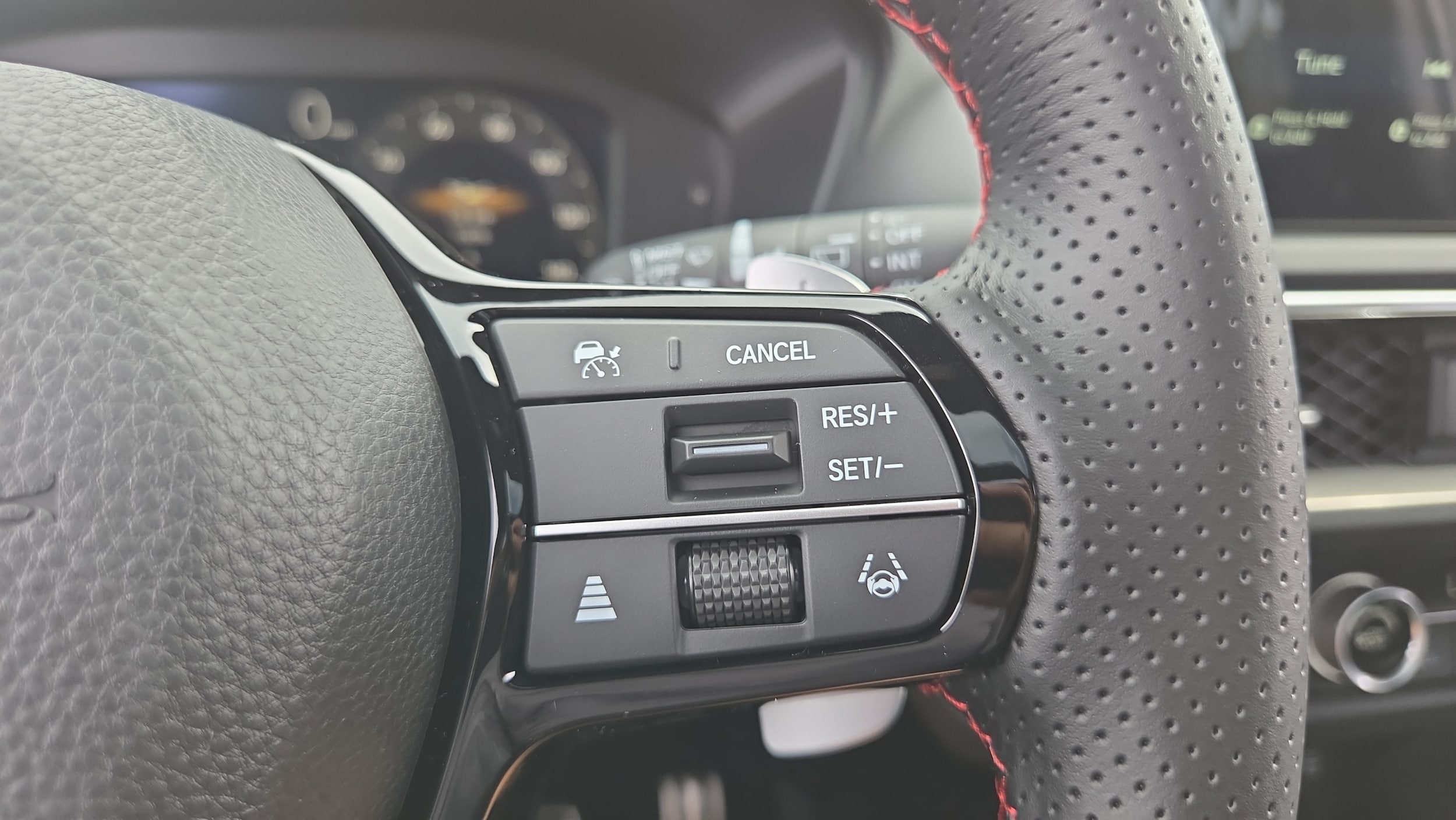 2026 Acura ADX A-Spec Package - Photo 24