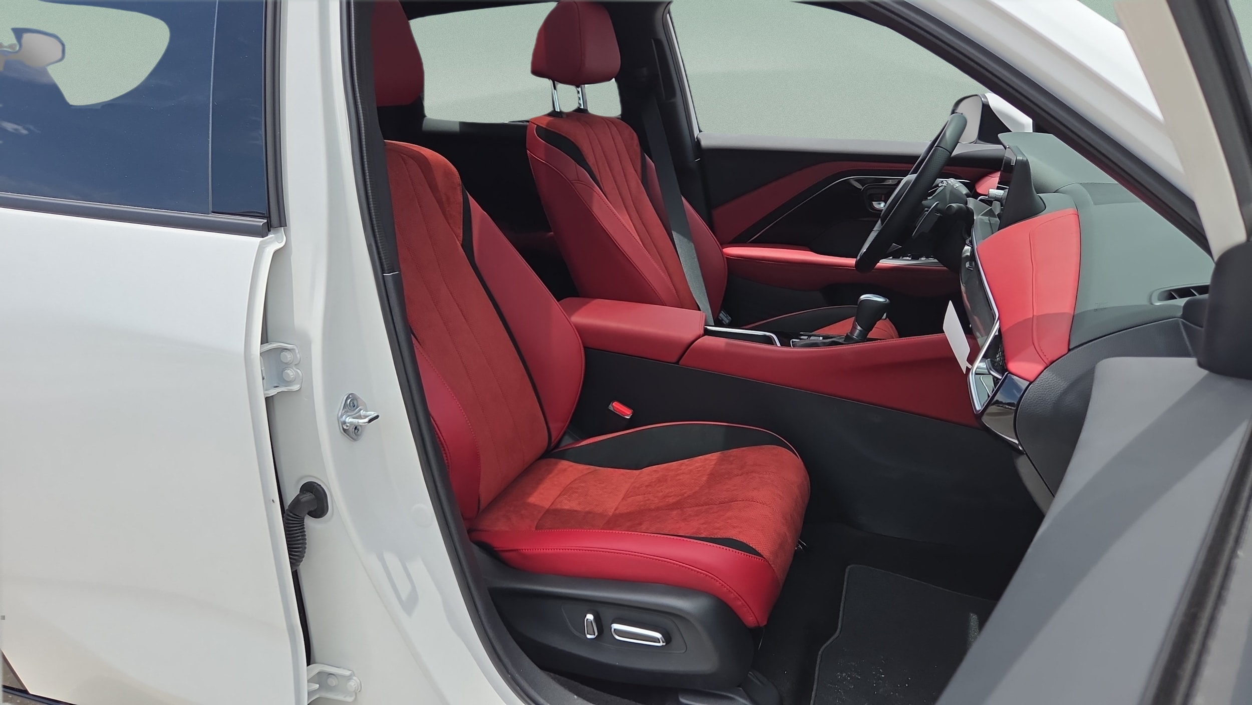 2026 Acura ADX A-Spec Package - Photo 17