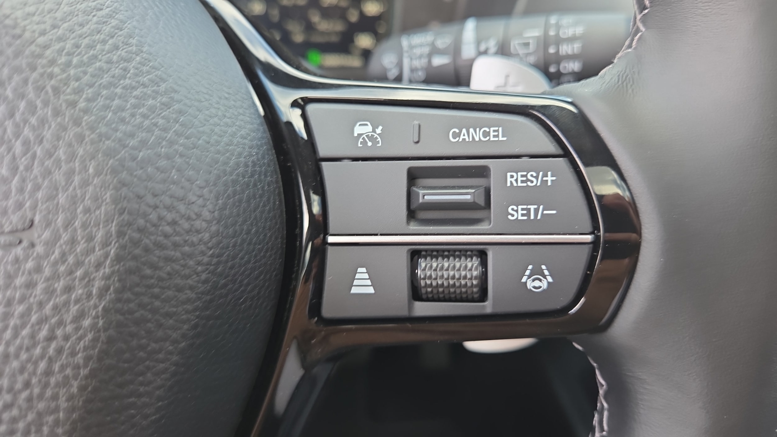 2026 Acura ADX Base - Photo 25