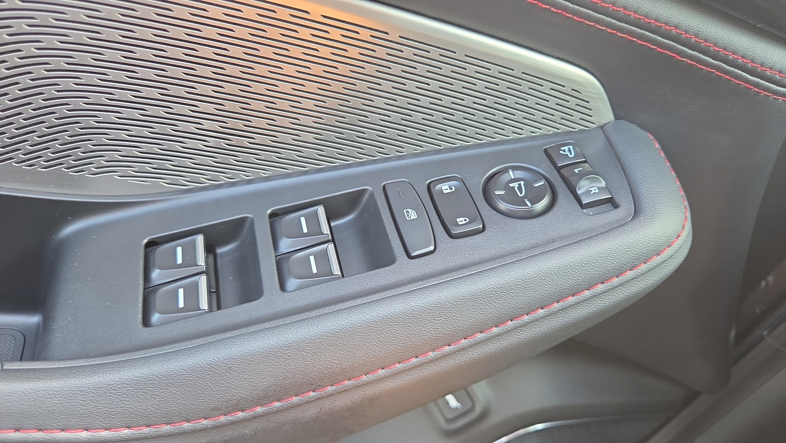 2022 Acura MDX A-Spec Package - Photo 35