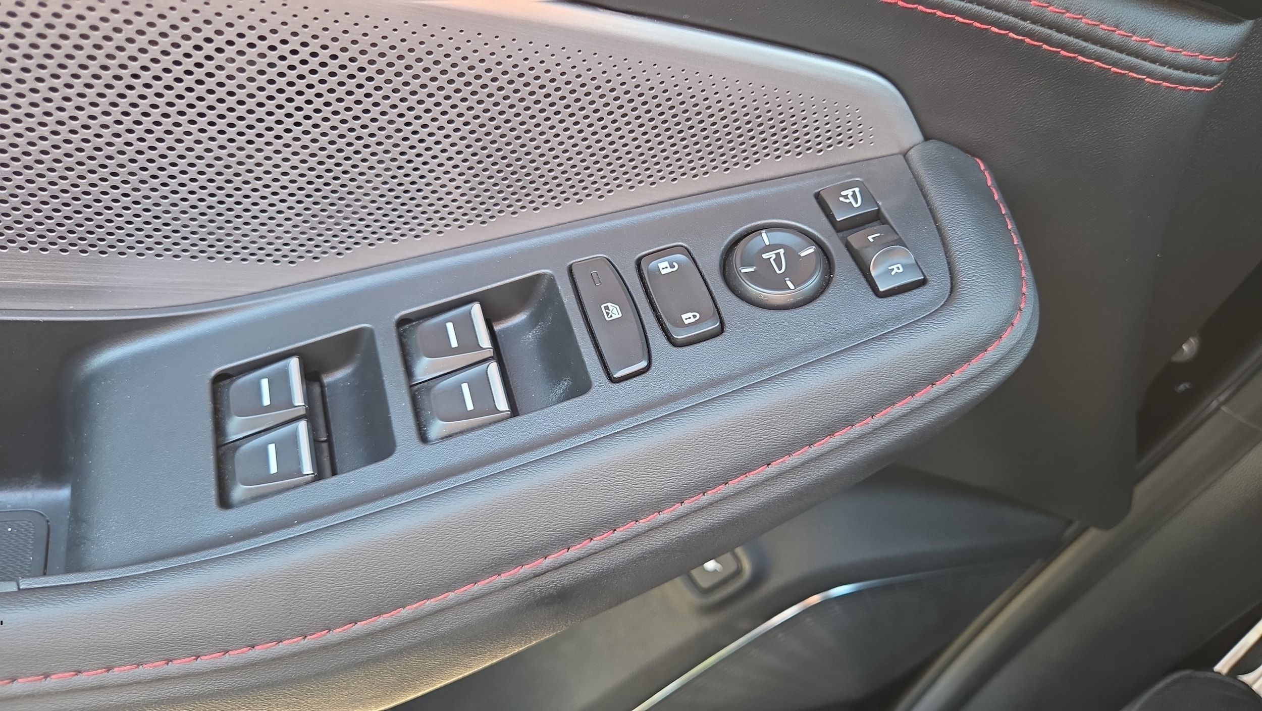 2026 Acura MDX A-Spec Package - Photo 34