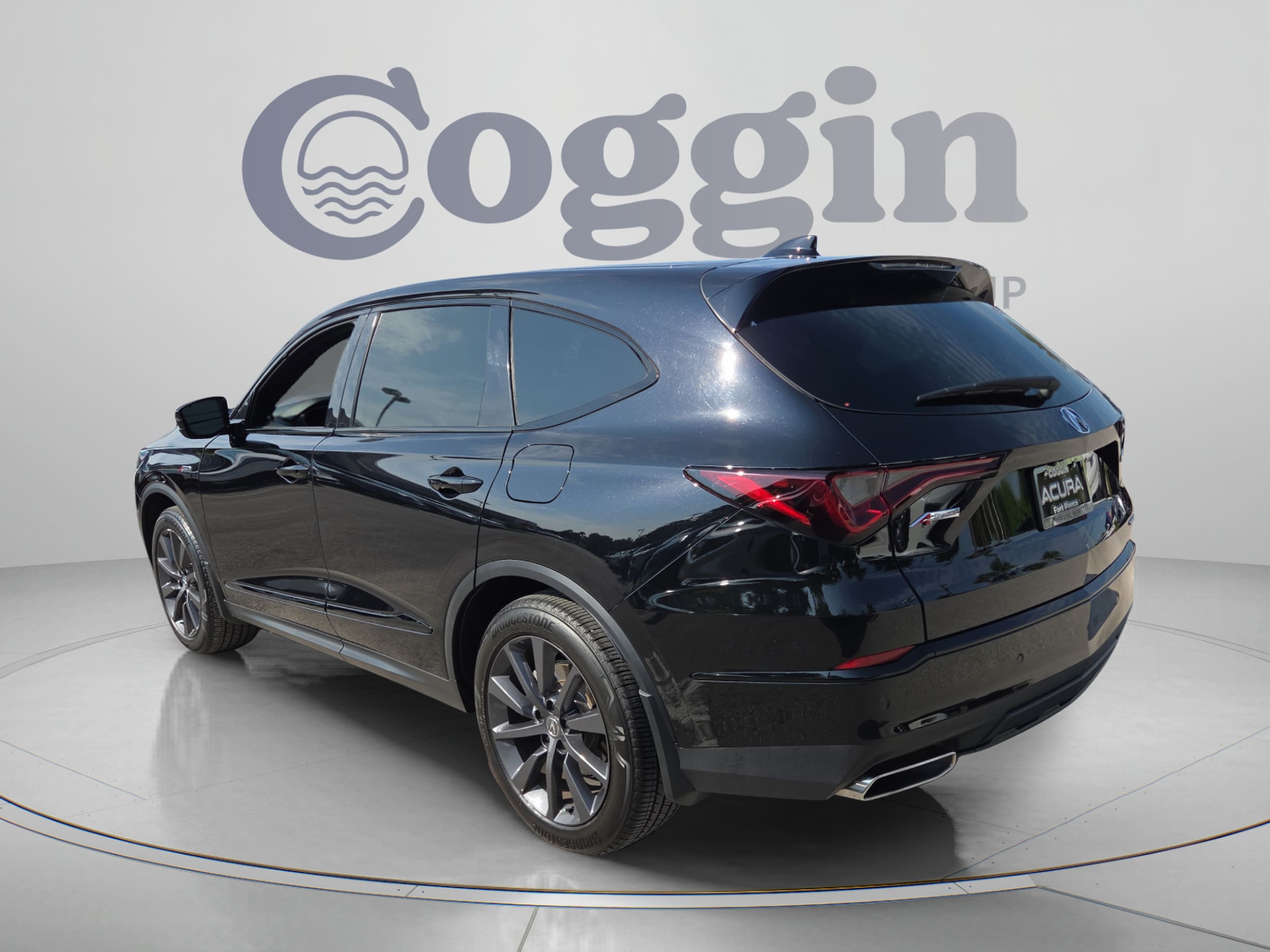 2026 Acura MDX A-Spec Package - Photo 4