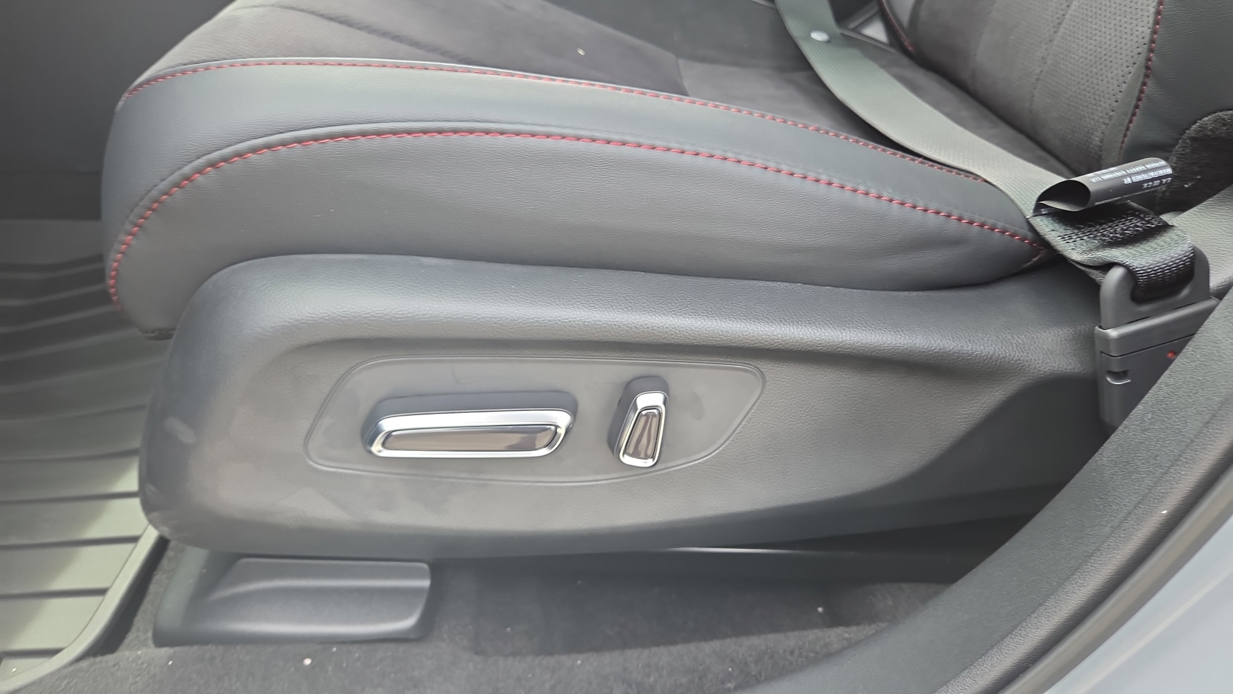2026 Acura ADX A-Spec Package - Photo 11