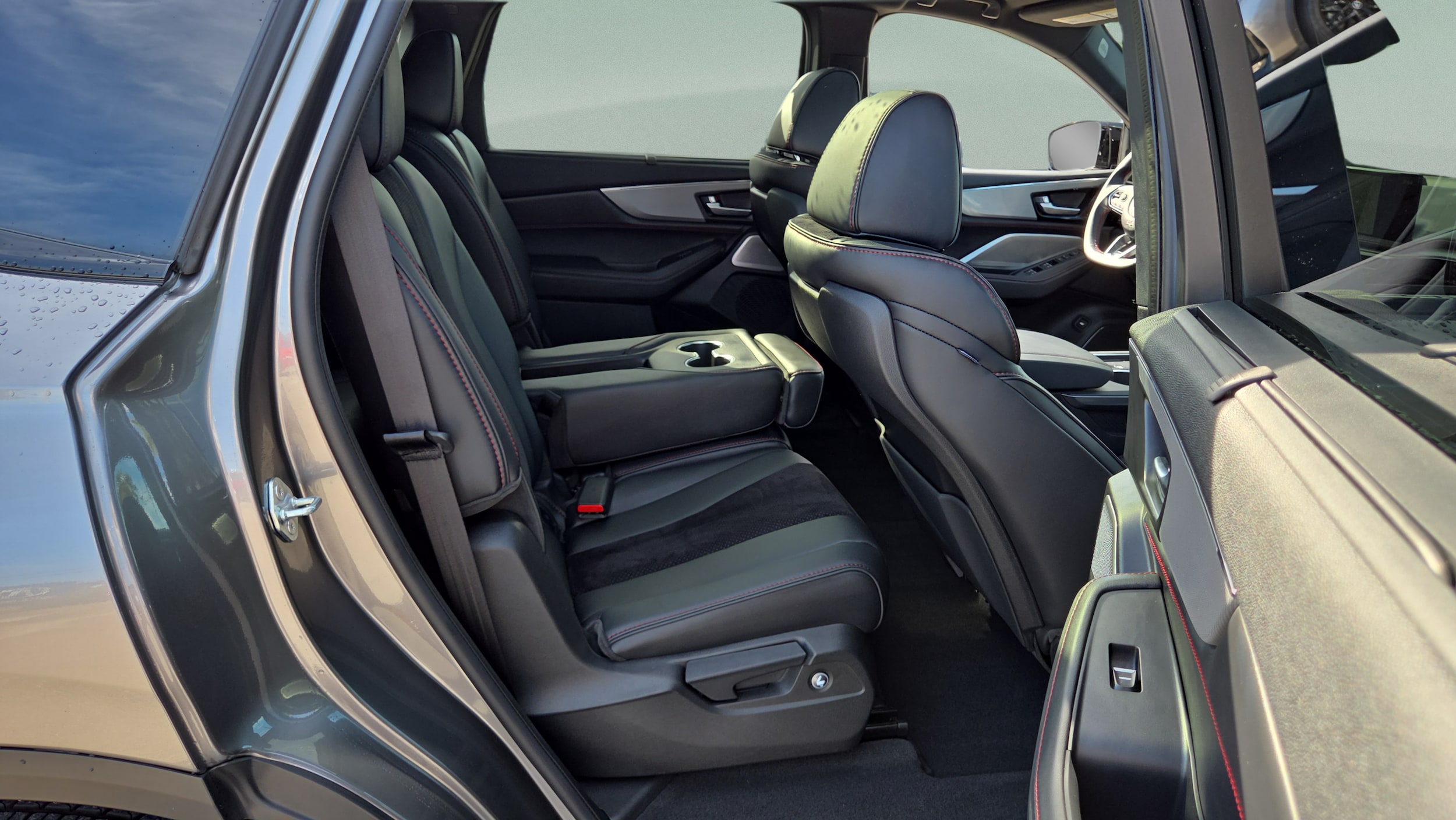 2025 Acura MDX A-Spec Package - Photo 16