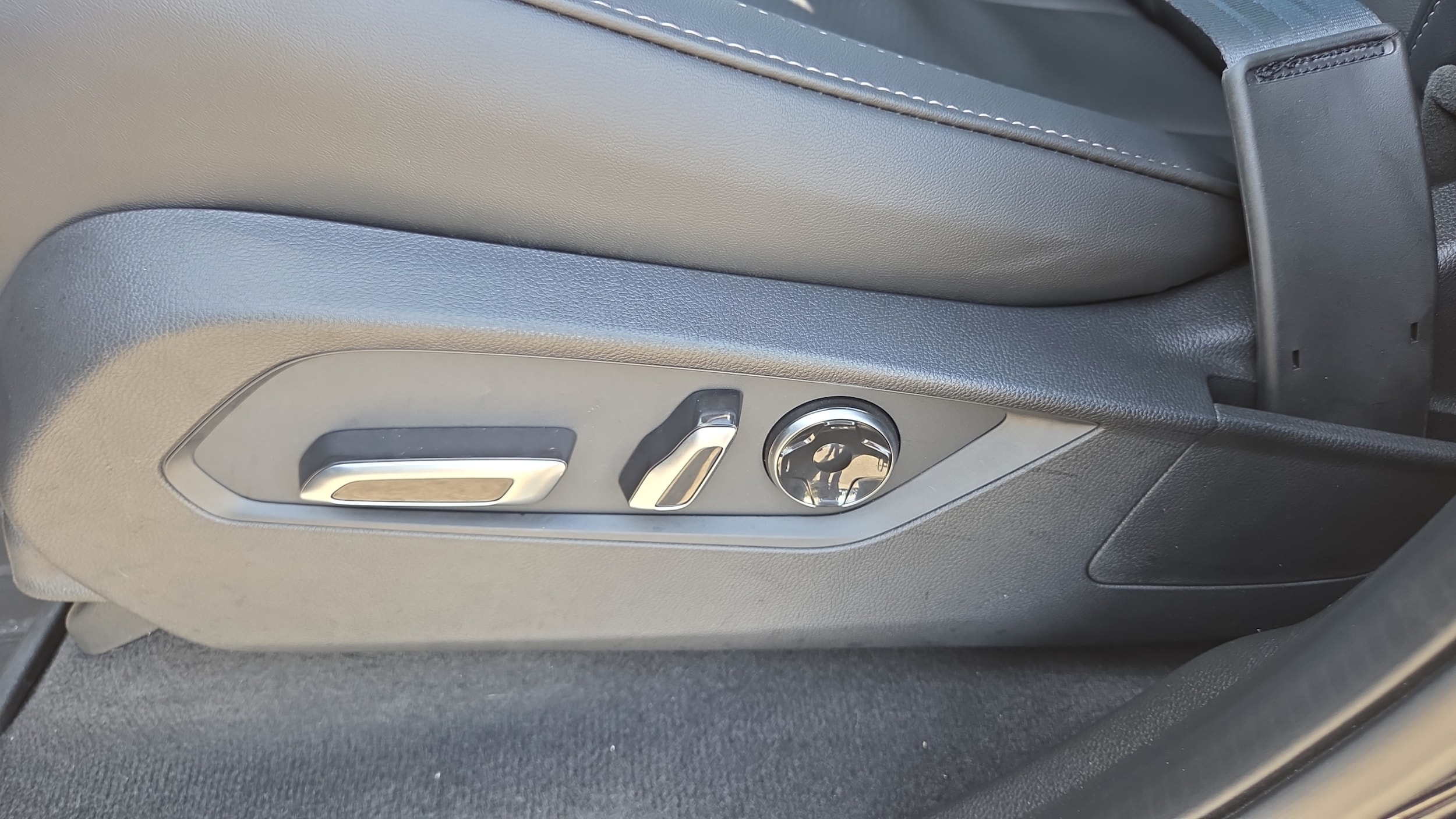 2026 Acura MDX Technology Package - Photo 11