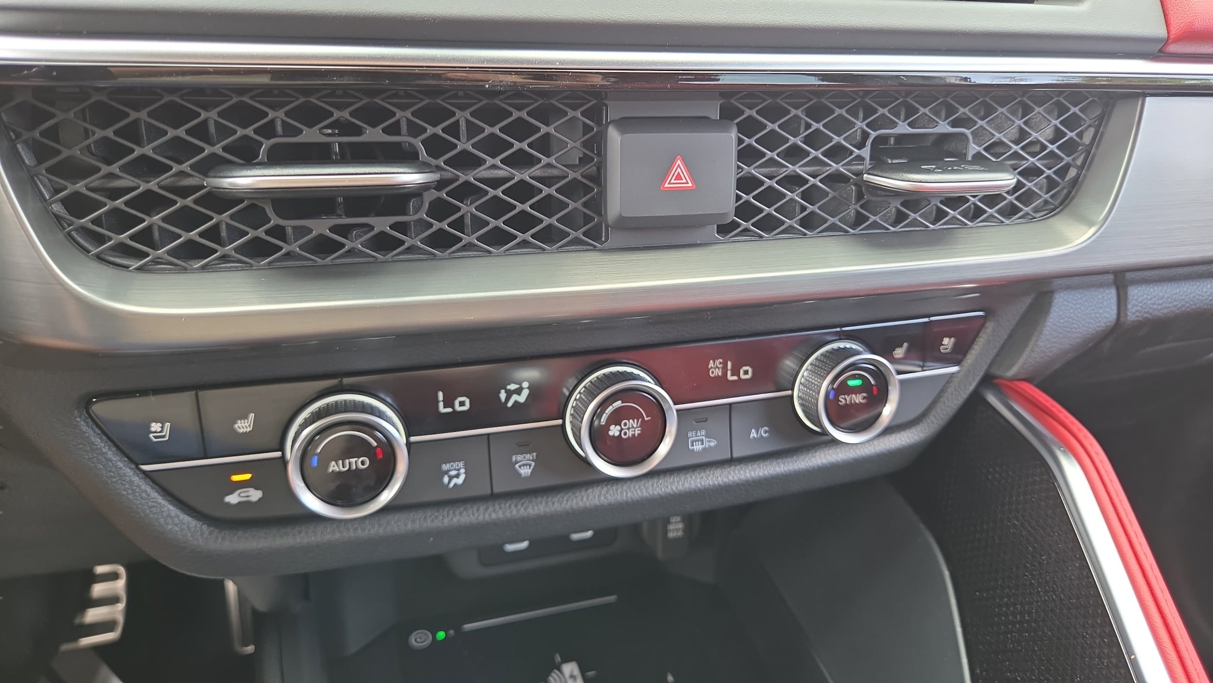 2026 Acura ADX A-Spec Package - Photo 29