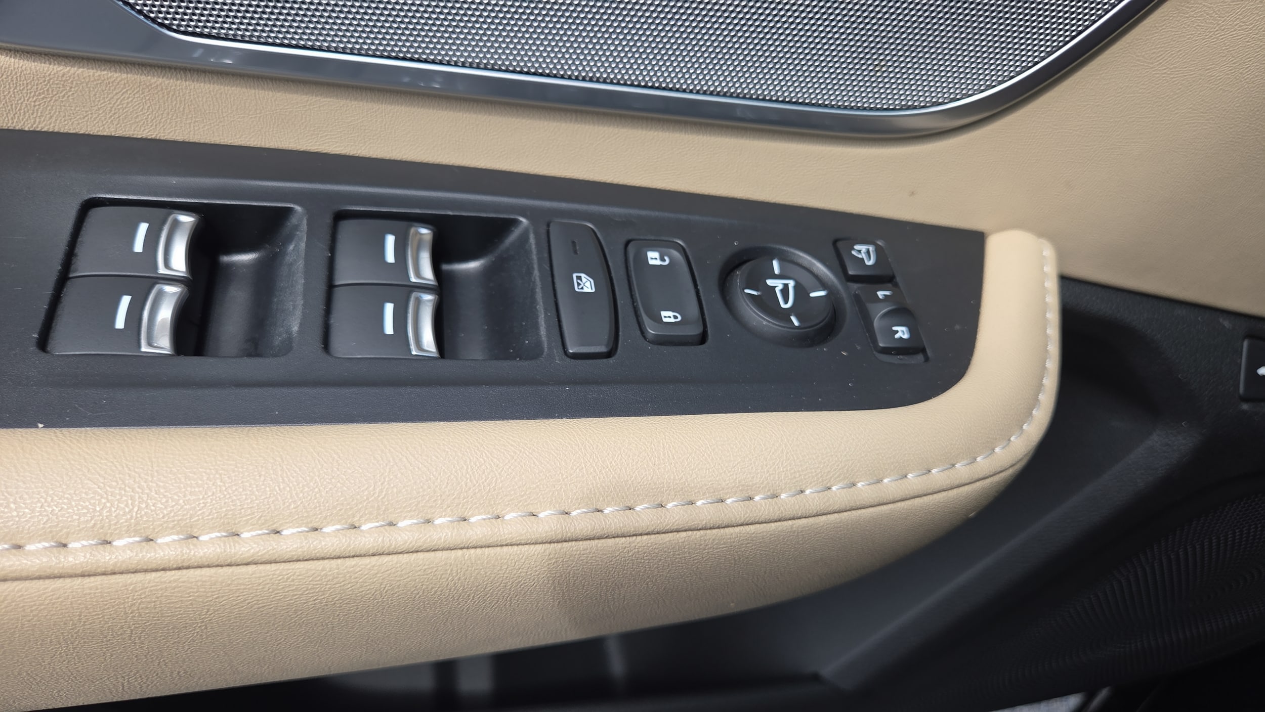 2024 Acura RDX Advance Package - Photo 35