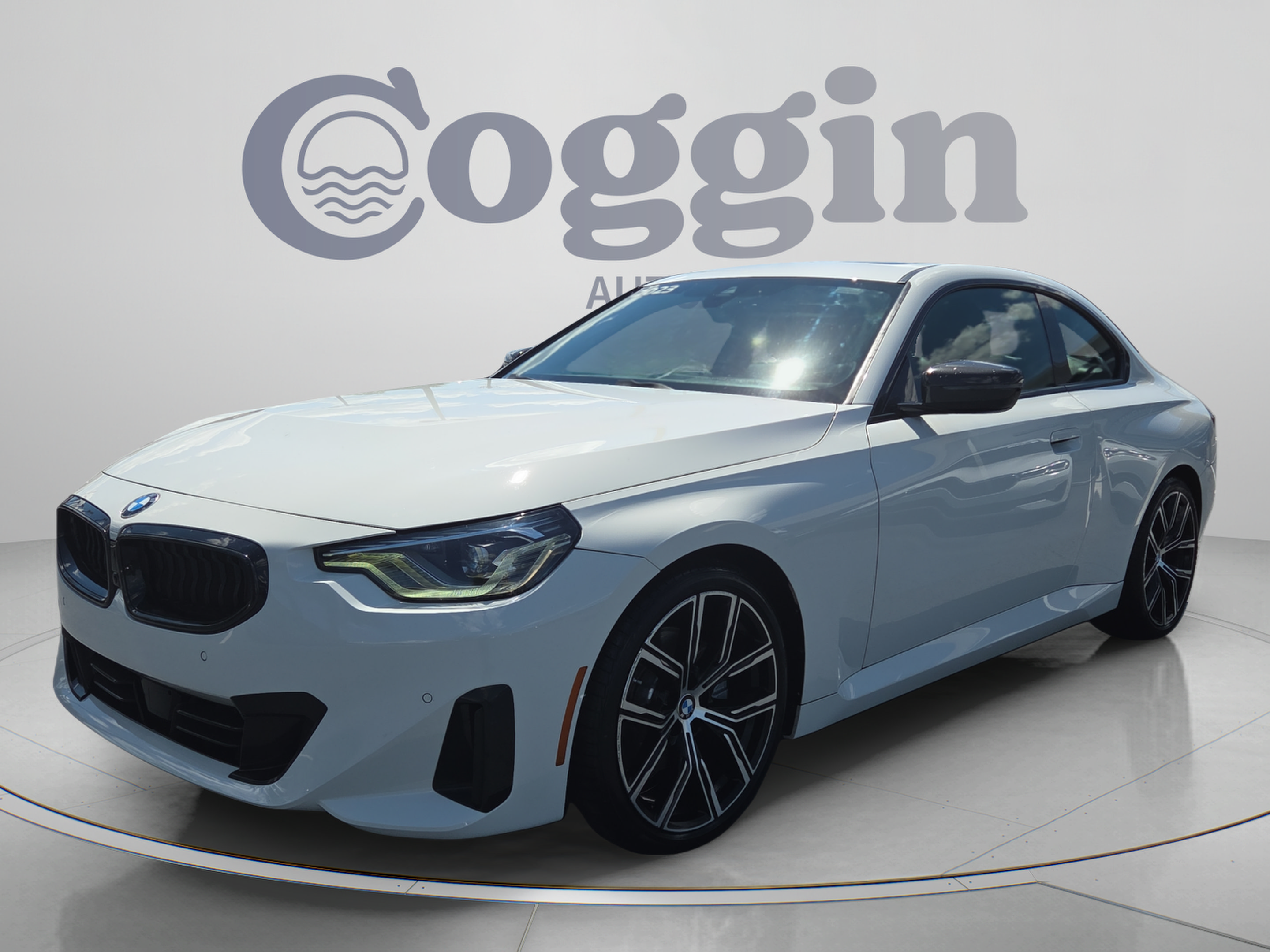 2023 BMW 230i